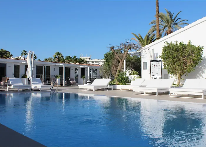 Hl Miraflor Suites Hotel